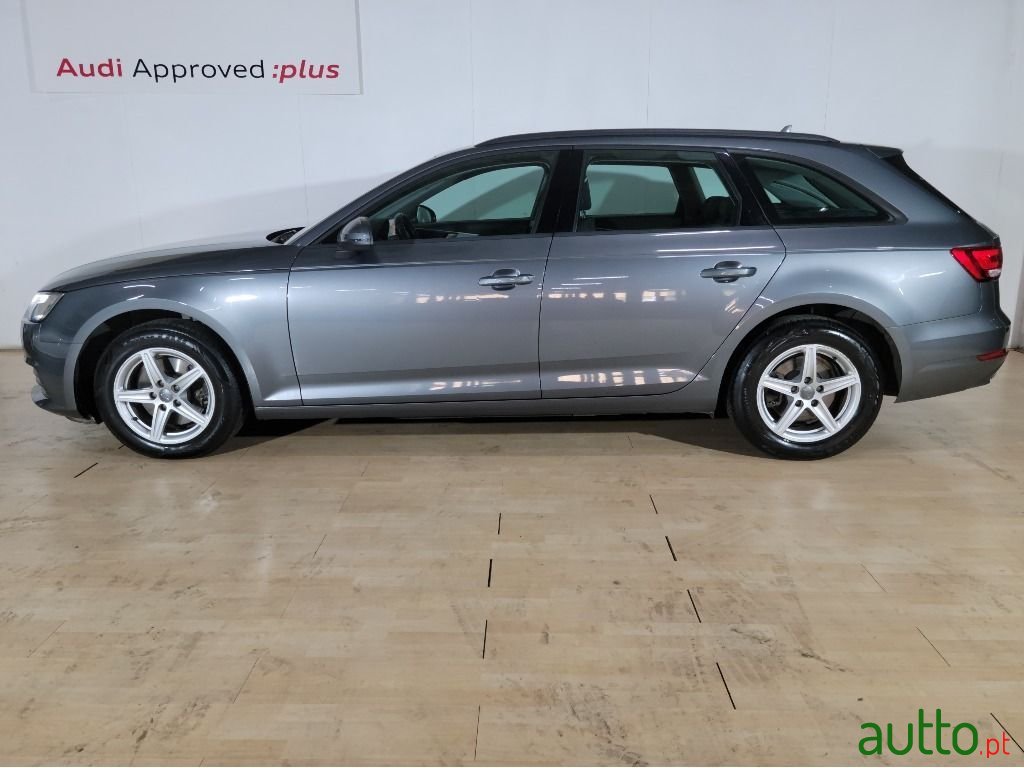 2018' Audi A4 Avant photo #3