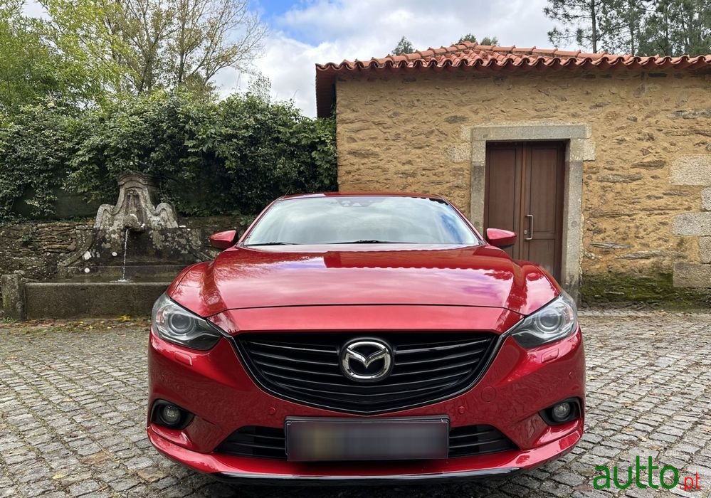 2013' Mazda 6 Sw photo #2