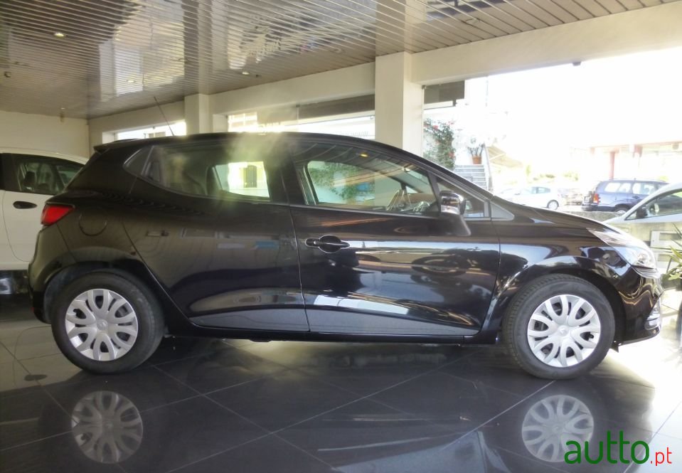2018' Renault Clio photo #5