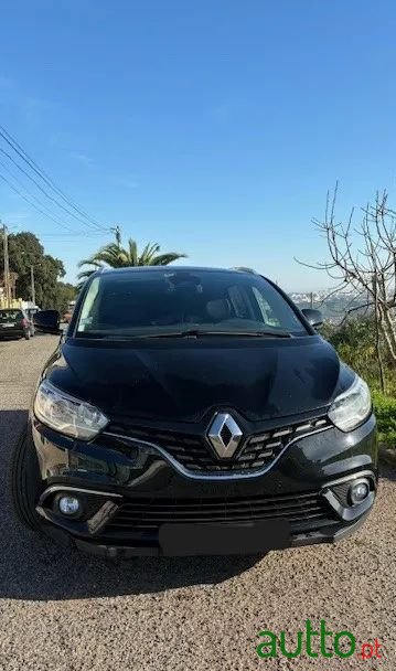 2018' Renault Grand Scenic photo #2