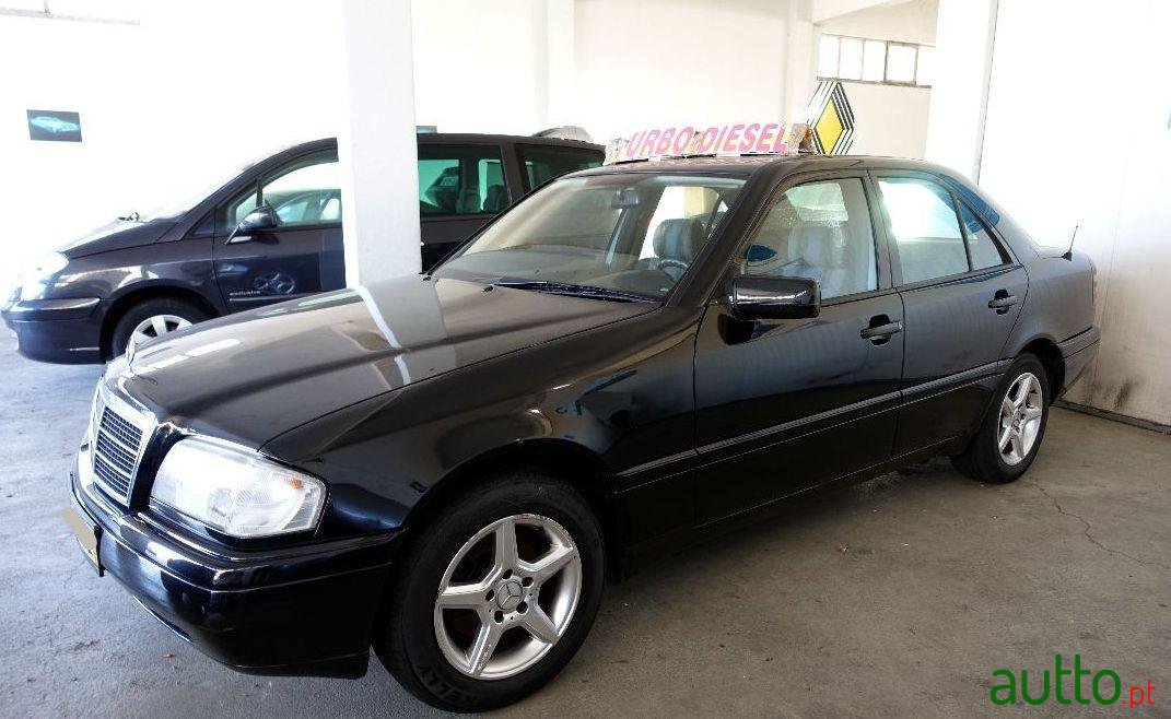 1993' Mercedes-Benz C-220 Ac Elegance photo #1