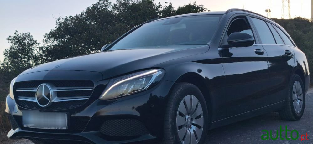 2016' Mercedes-Benz Classe C photo #3