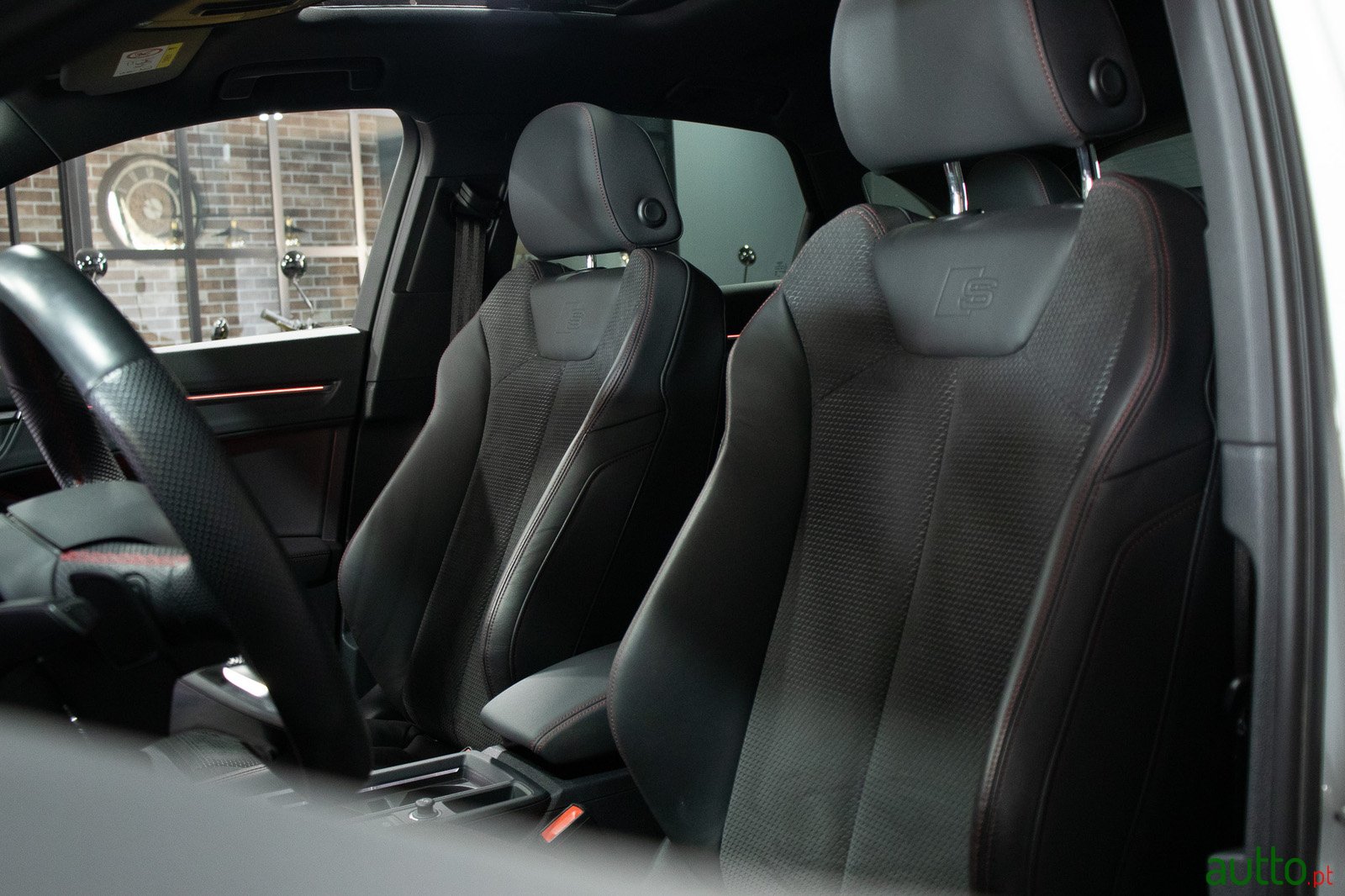 2020' Audi Q3 45 TFSI Sportback S-Line 2.0 photo #7