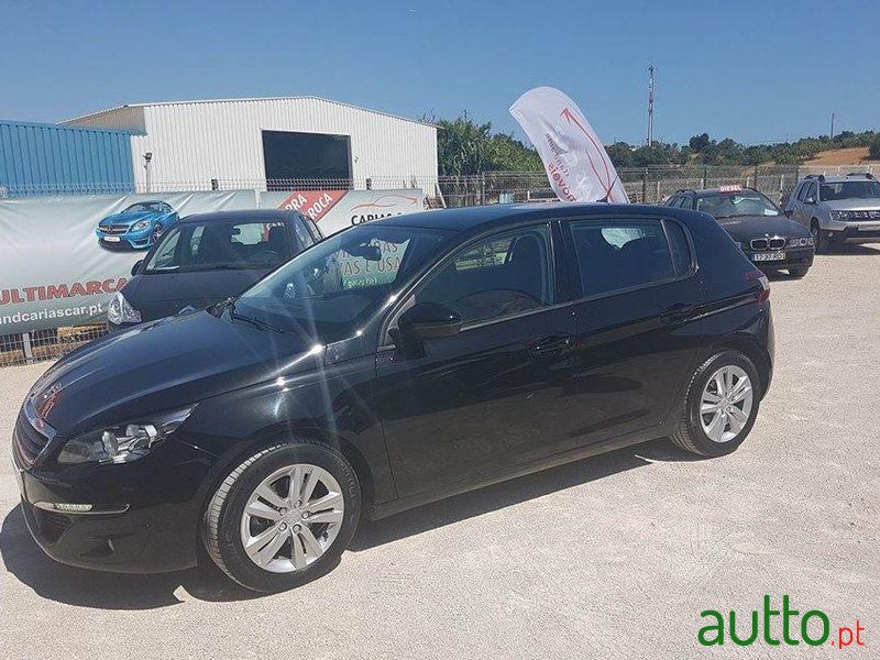 2014' Peugeot 308 1.6 E-Hdi Allure photo #1