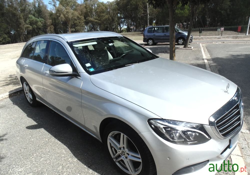 2016' Mercedes-Benz C 220 photo #2