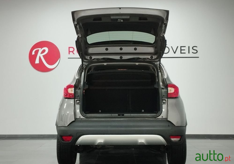 2016' Renault Captur 0.9 Tce Exclusive photo #5