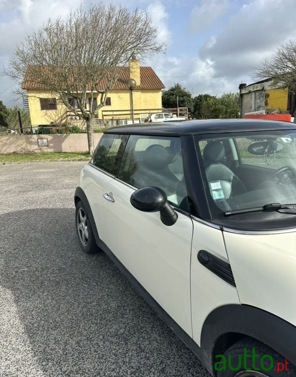 2007' MINI Cooper D photo #5