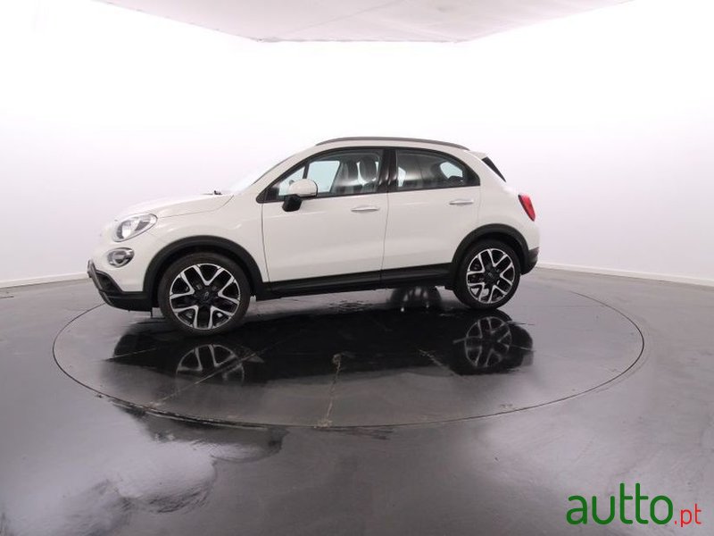 2021' Fiat 500X photo #2