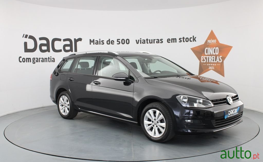 2016' Volkswagen Golf Variant photo #1