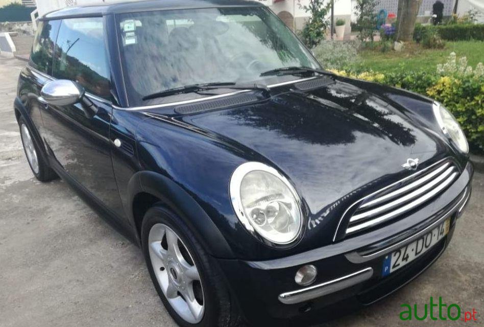 2004' MINI One Sport photo #4