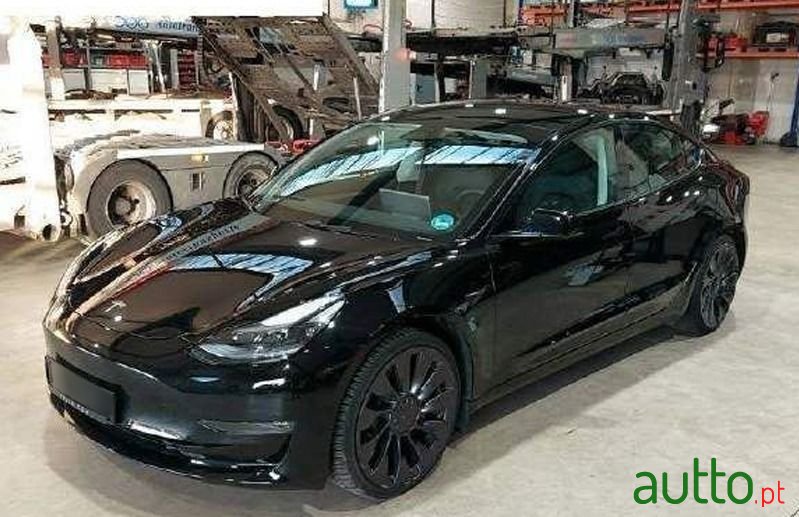 2022' Tesla Model 3 photo #2