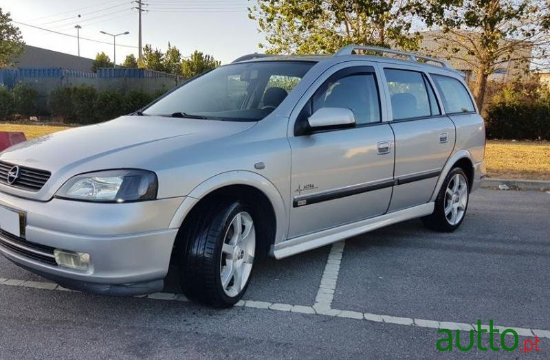 1999' Opel Astra Caravan photo #4