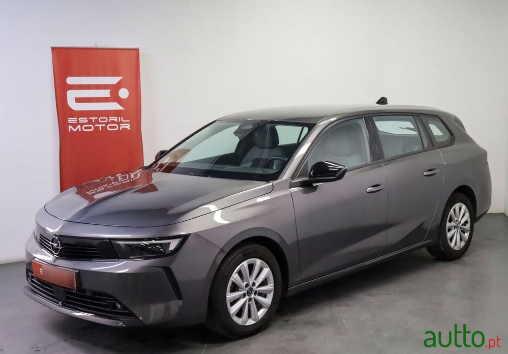 2024' Opel Astra Sports Tourer photo #1