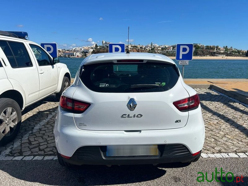 2014' Renault Clio 1.5 Dci Confort photo #2