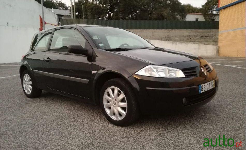 2007' Renault Megane photo #4