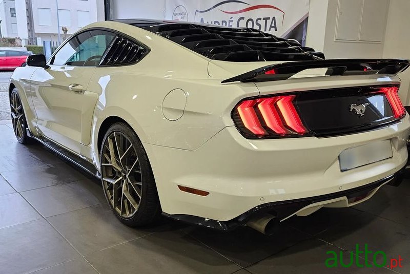 2016' Ford Mustang 2.3I Ecoboost photo #5