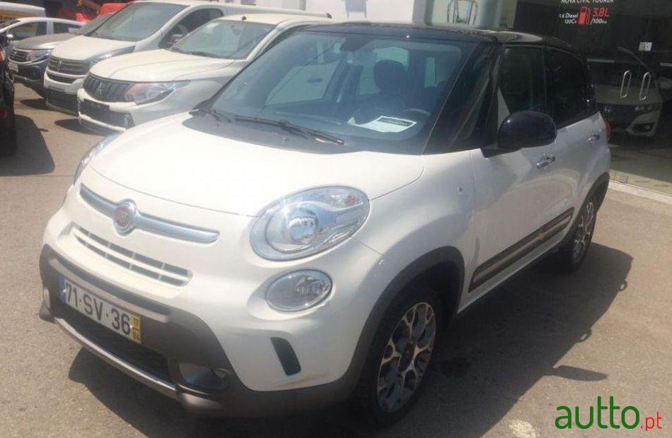 2017' Fiat 500L 1.3 Mj Trekking S&S photo #1