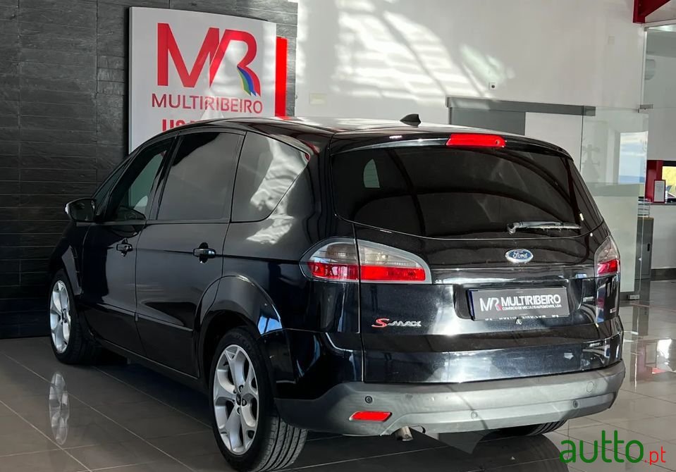 2007' Ford S-Max photo #3