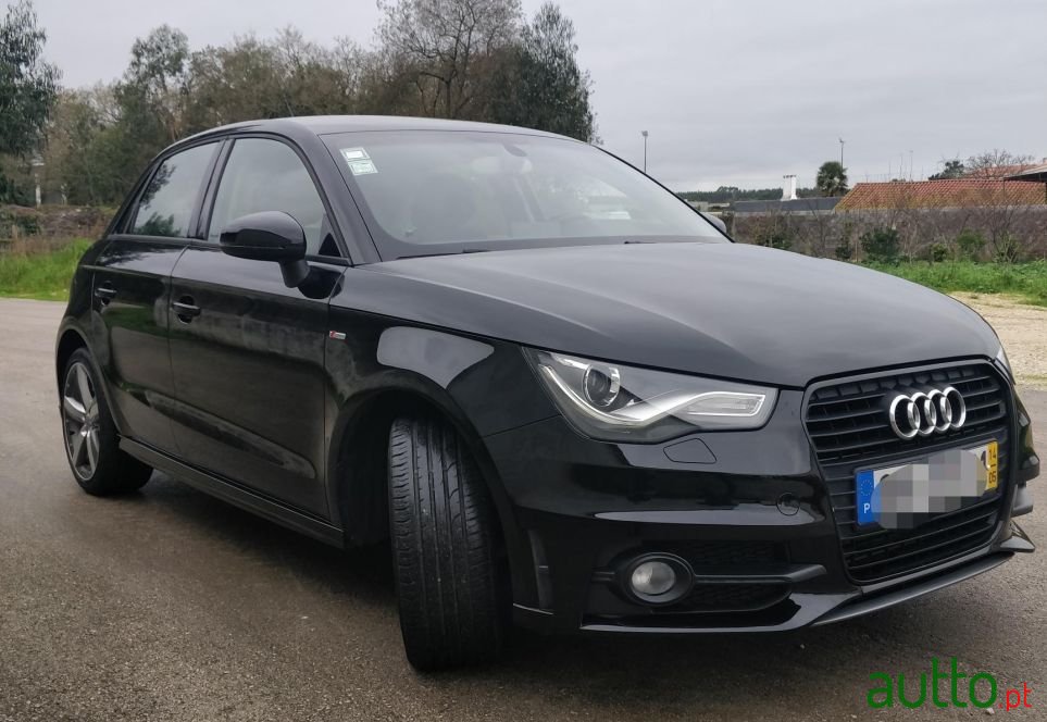 2014' Audi A1 Sportback photo #3