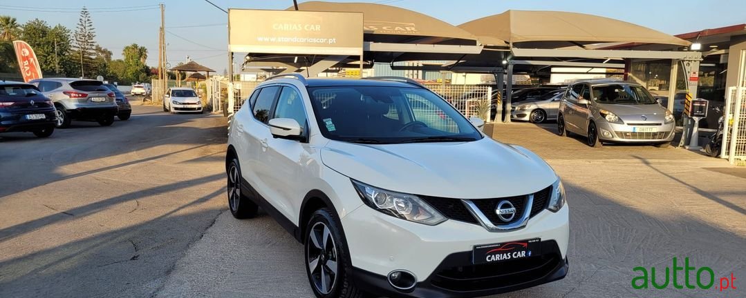 2015' Nissan Qashqai photo #2