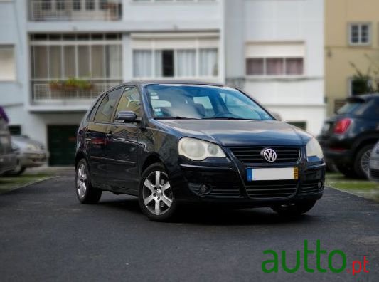 2007' Volkswagen Polo photo #3