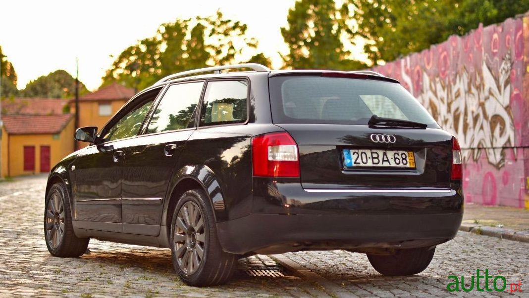 2002' Audi A4-Avant Sline 1.9 Tdi 130Cv photo #1