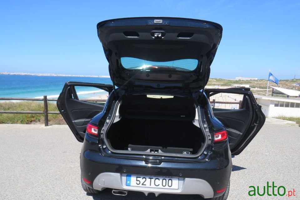 2017' Renault Clio photo #4