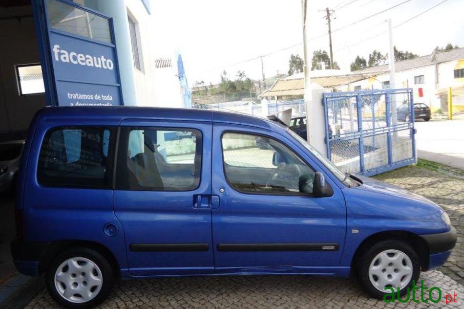 2002' Citroen Berlingo Motor Recondicionado photo #1