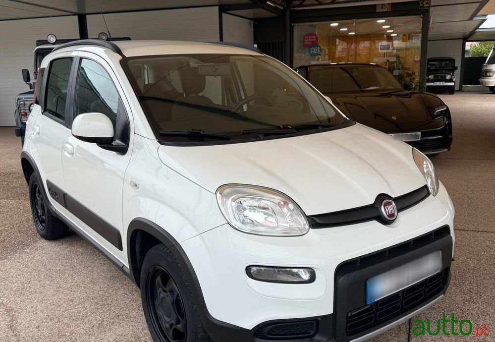 2019' Fiat Panda photo #5