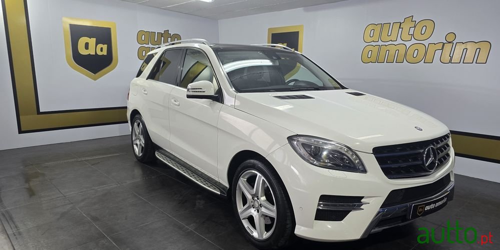 2014' Mercedes-Benz Classe M Bluetec photo #1