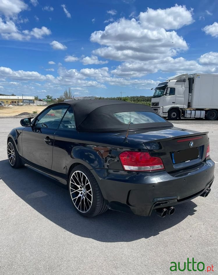 2010' BMW 118 D Coupe Limited Edition photo #2