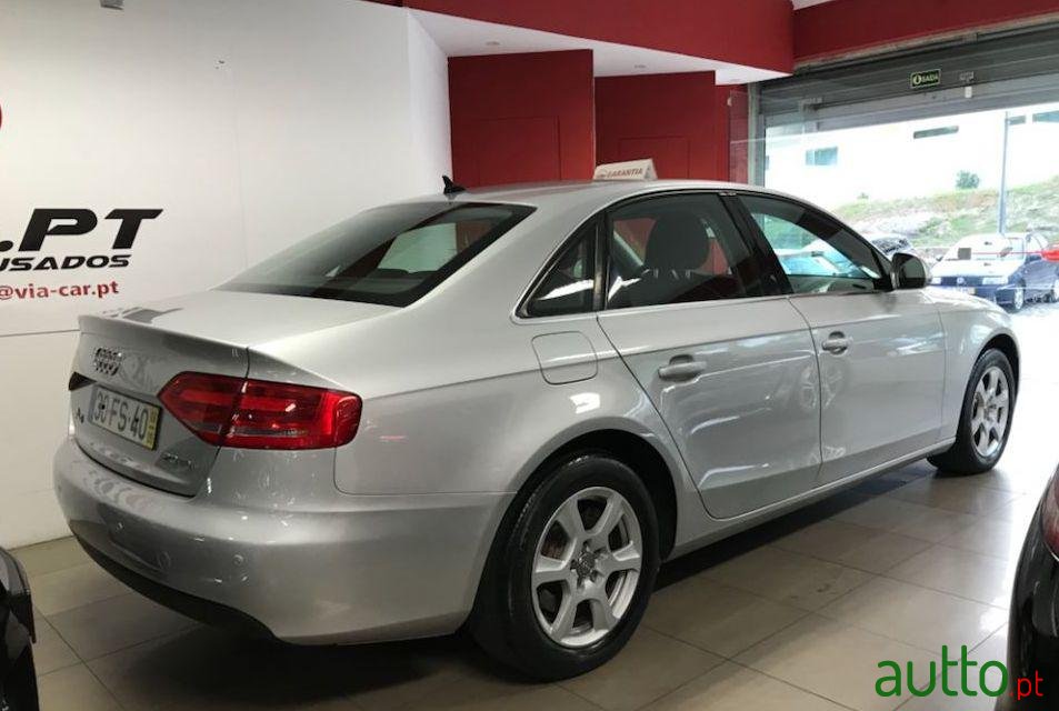 2008' Audi A4 2.0 Tdi 143Cv photo #2
