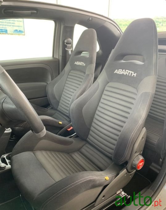 2017' Fiat 595C Abarth photo #5