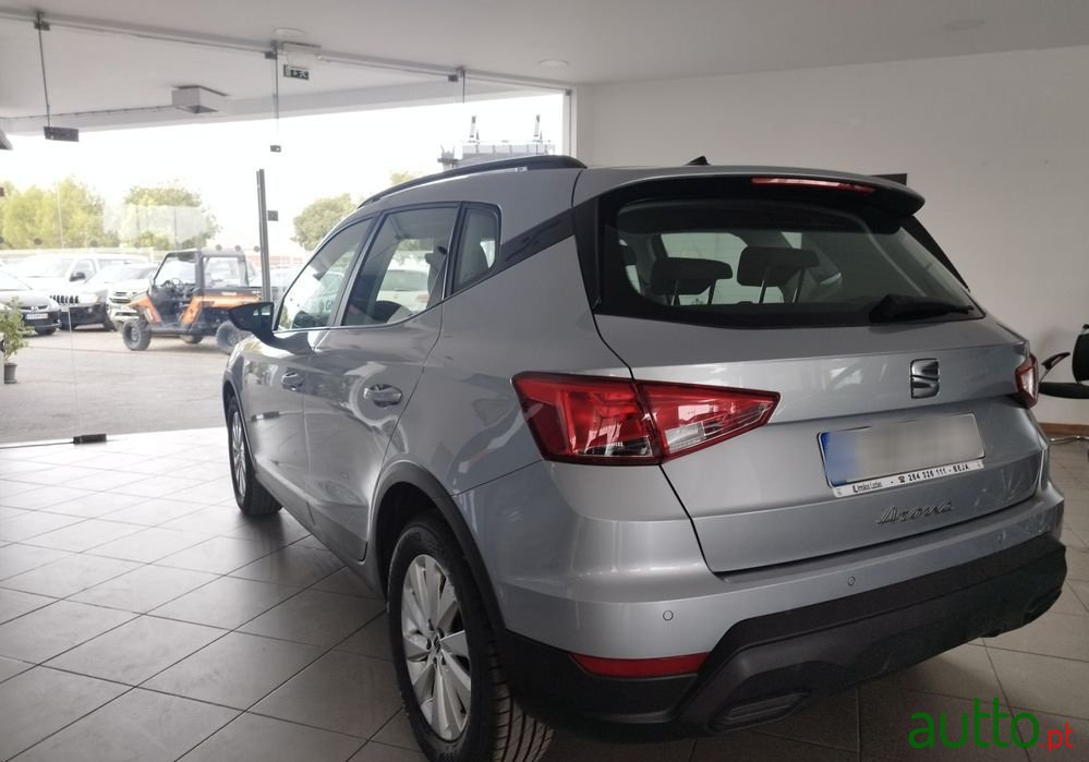 2024' SEAT Arona 1.0 Tsi Style Dsg photo #4
