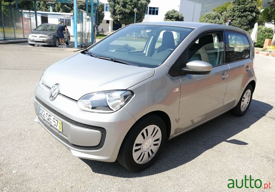 2015' Volkswagen Up photo #2