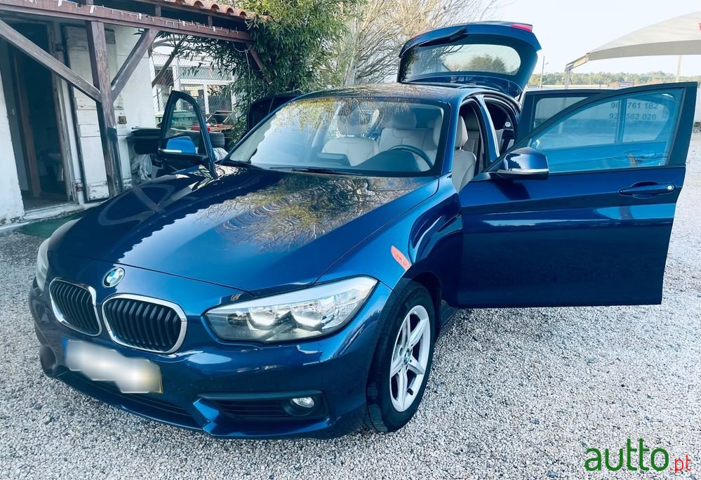 2018' BMW 118 D Line Sport Auto photo #6