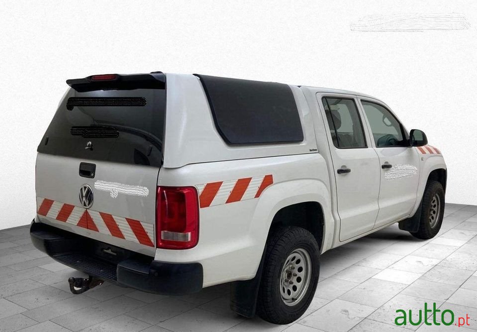 2016' Volkswagen Amarok photo #4