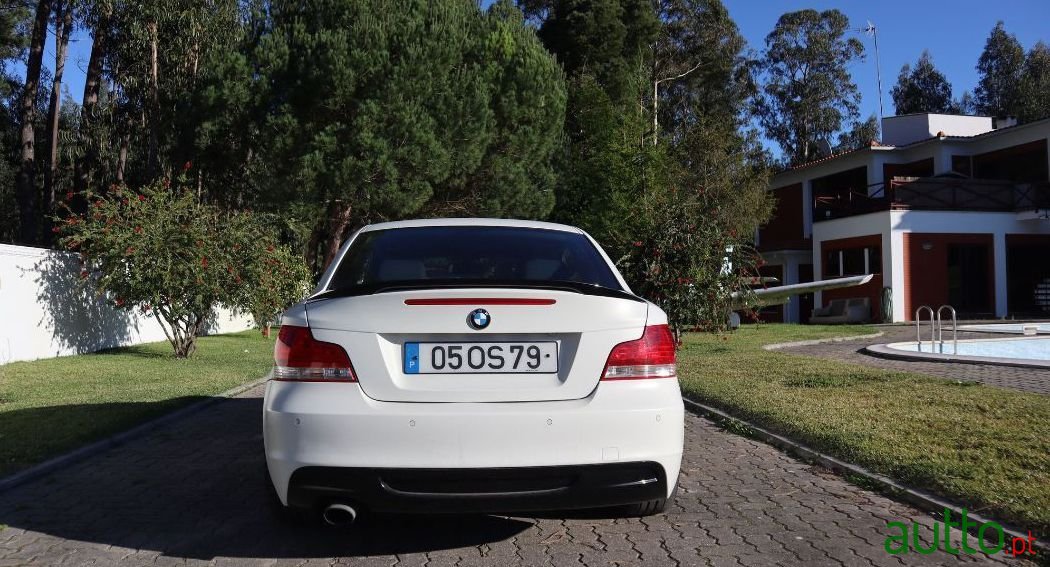 2008' BMW 120 photo #1