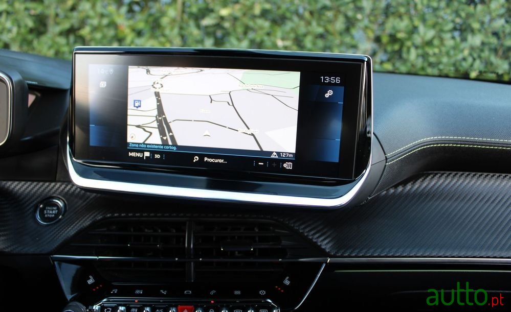 2020' Peugeot 2008 Gt Line photo #6