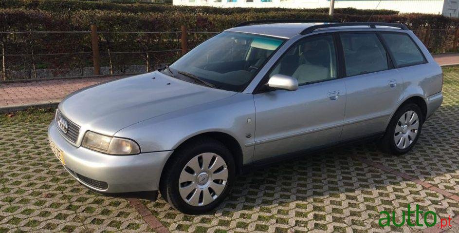 1997' Audi A4 Avant photo #2