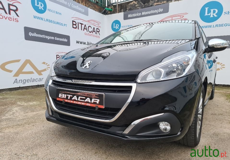 2018' Peugeot 208 photo #3