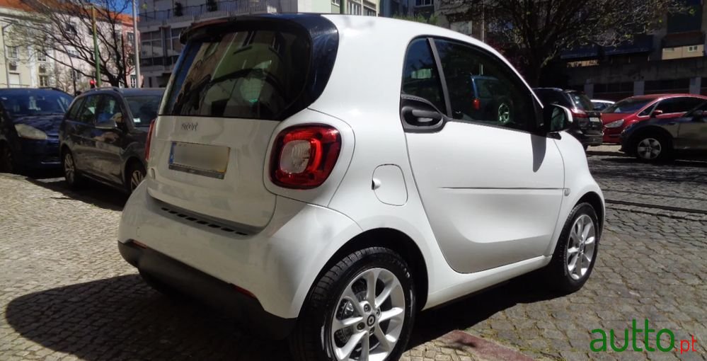 2018' Smart Fortwo Electric Drive Passion photo #4