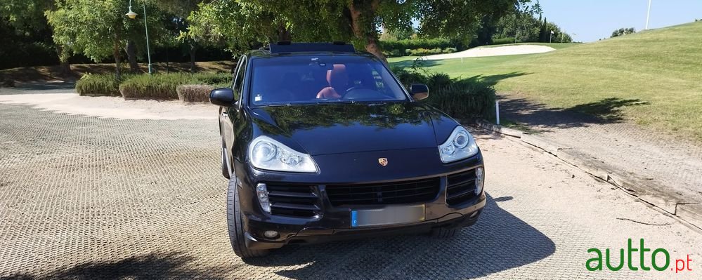 2008' Porsche Cayenne Tiptronic photo #1