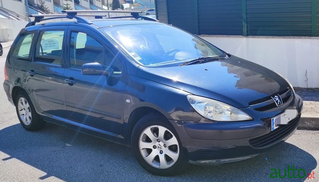 2003' Peugeot 307 Break photo #4