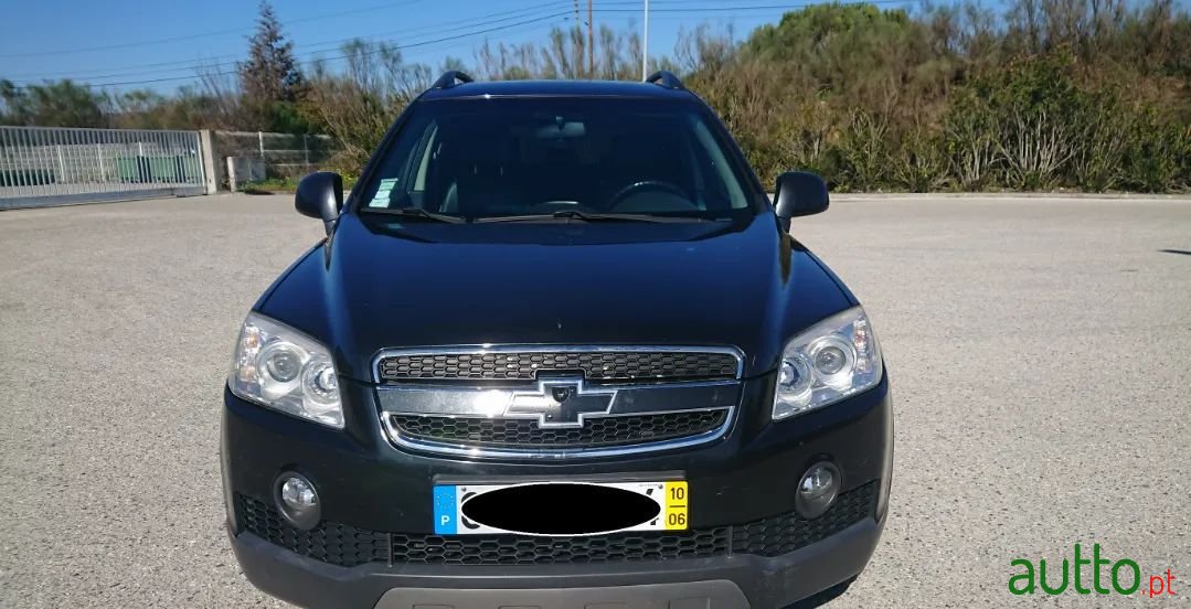 2010' Chevrolet Captiva photo #1