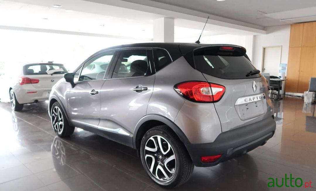2014' Renault Captur photo #6