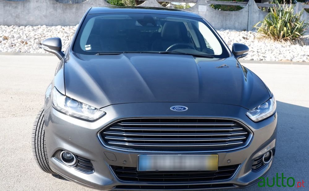 2017' Ford Mondeo photo #1