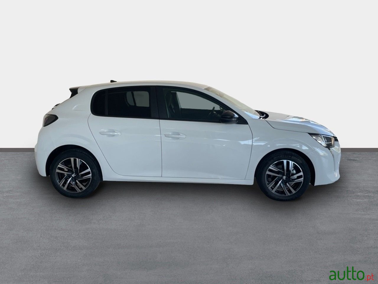 2021' Peugeot 208 photo #4