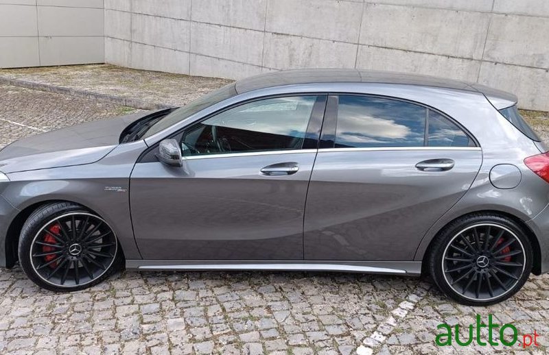 2014' Mercedes-Benz Classe A 4-Matic photo #6