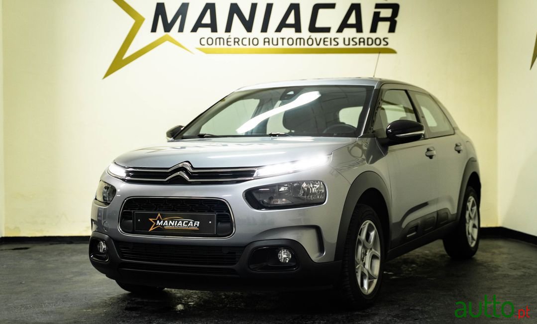 2019' Citroen C4 Cactus photo #1
